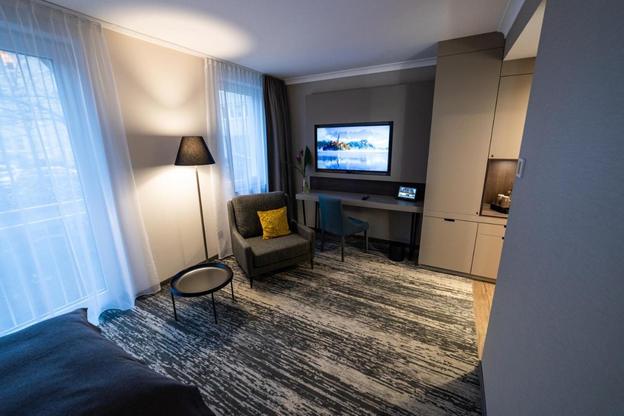Kranz Parkhotel Зигбург Экстерьер фото